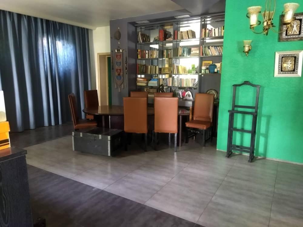 Hotel Strelets Bishkek Exterior foto